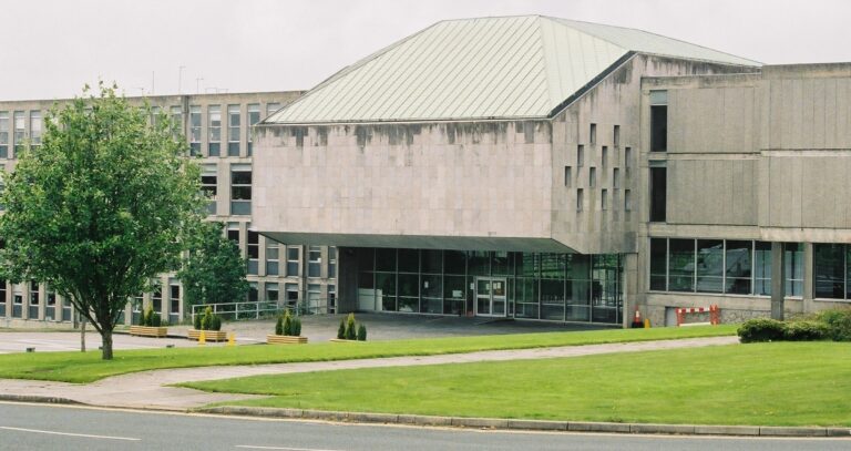 Photo of Cornwall Council offices.